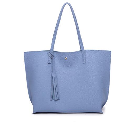 Stunning Leather Carry-All Bag: Elevate your style with our Practical Shoulder Bags