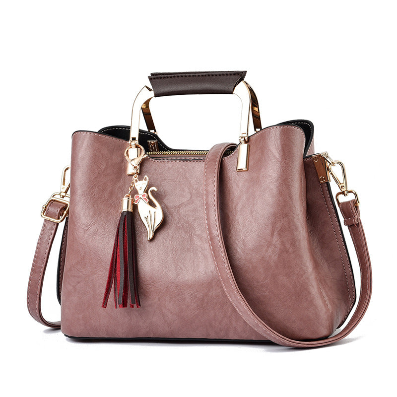 Timeless Elegance: Discover Our High-Quality Leather Grained Purse with Zippered Inner Pocket